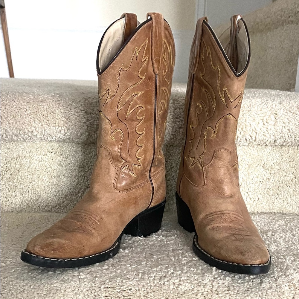 Kids Old West Boots size 2.5 cowboy cowgirl